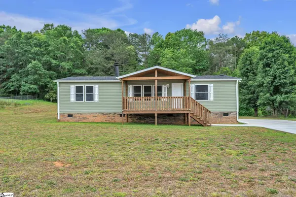 423 Valleybrook Lane, Greer, SC 29651