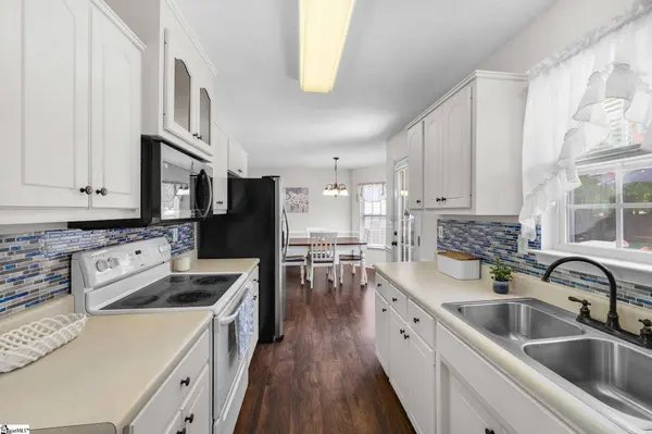 742 Cotton Branch Drive, Boiling Springs, SC 29316