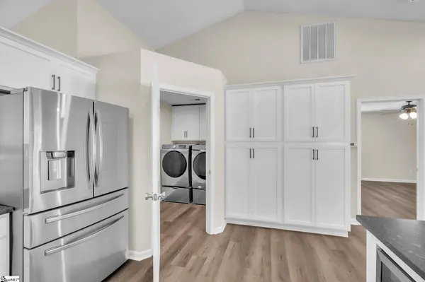 6 Spring Sky Court, Taylors, SC 29687
