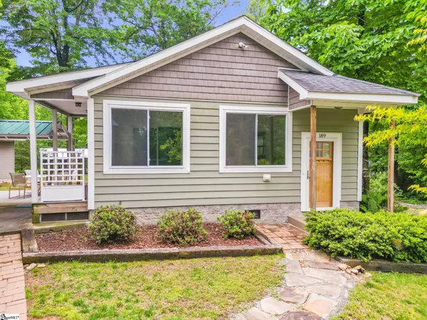 189 Friendly Circle, Saluda, NC 28773