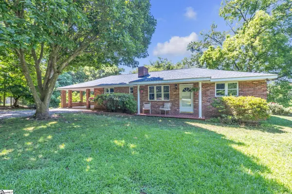 154 Skyuka Street, Drayton, SC 29333
