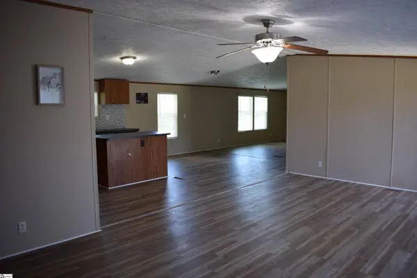 170 Cooper Road, Campobello, SC 29322