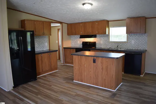 170 Cooper Road, Campobello, SC 29322