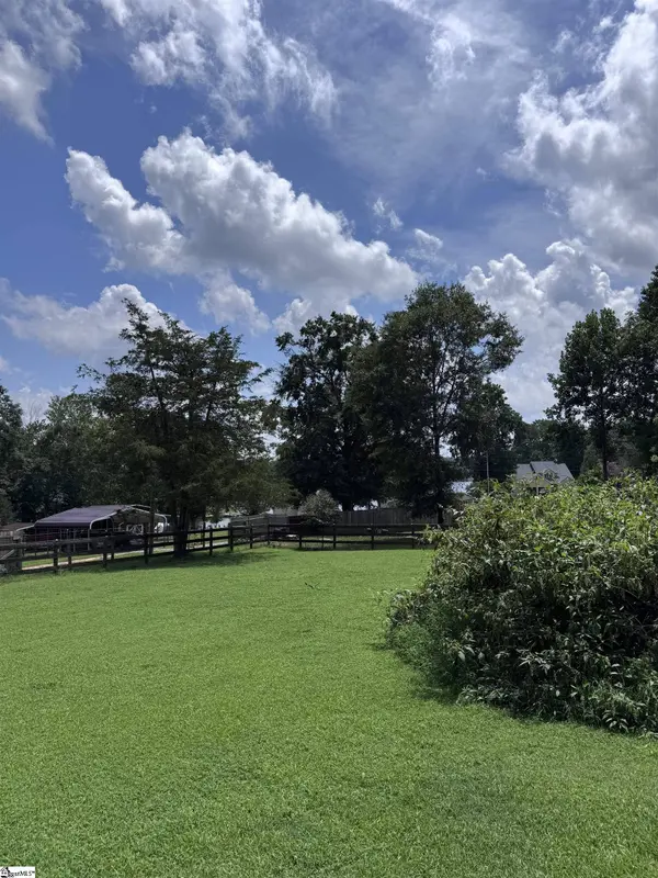 263 Oliver Drive, Inman, SC 29349