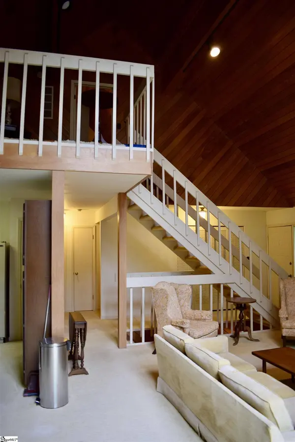 173 Mountain Haven Lane, Zirconia, NC 28790