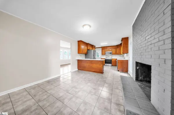 8 Pueblo Drive, Greenville, SC 29617
