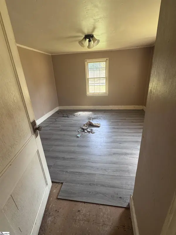117 N Texas Avenue, Chesnee, SC 29323