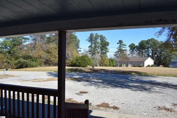 2470 Old Mill Road, Inman, SC 29349