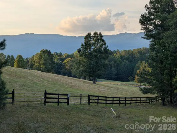 0 River Park LN, Mill Spring, NC 28756