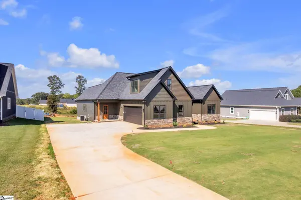 441 Gramling School Road, Inman, SC 29349