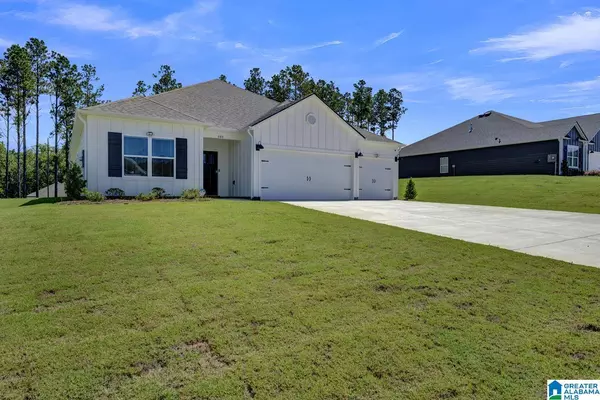 181 HALIFAX LANE, Chelsea, AL 35043