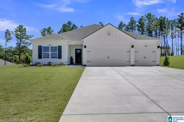 181 HALIFAX LANE, Chelsea, AL 35043