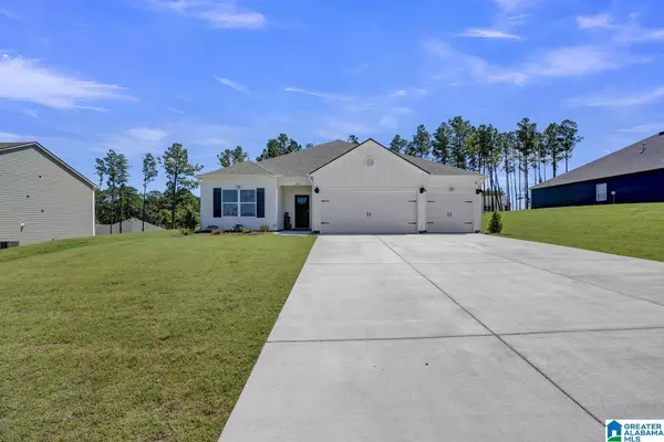 181 HALIFAX LANE, Chelsea, AL 35043