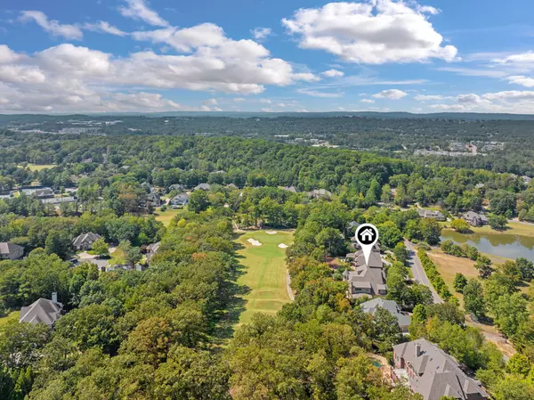 5246 Greystone Way Golf View