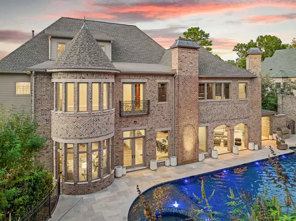 5246 Greystone Way Backyard