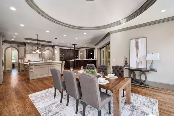 5246 Greystone Way Kitchen