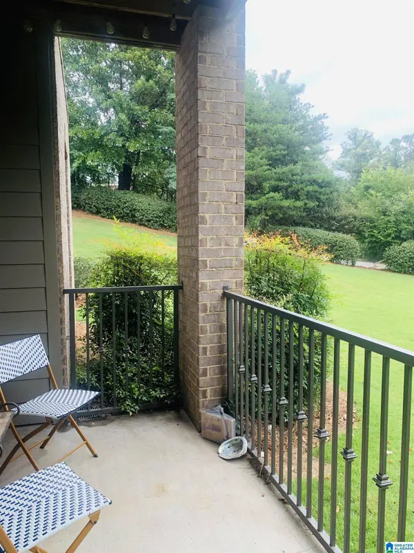 1103 RIVERHAVEN PLACE #1103, Hoover, AL 35244