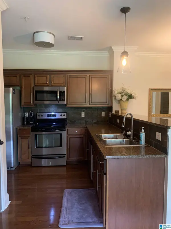 1103 RIVERHAVEN PLACE #1103, Hoover, AL 35244