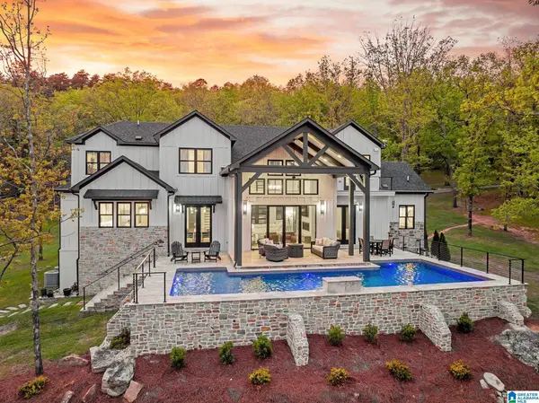 3153 SPRINGSTONE TRAIL, Leeds, AL 35094
