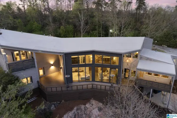412 VESCLUB PLACE, Vestavia Hills, AL 35216