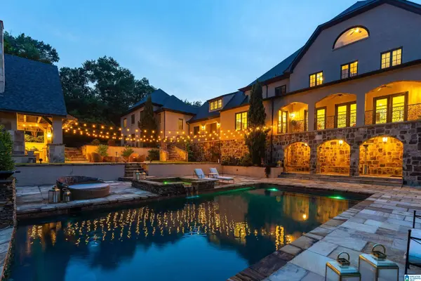 2821 SHOOK HILL CIRCLE, Mountain Brook, AL 35223