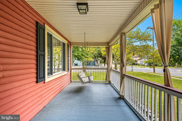 832 CINNAMINSON AVE, Palmyra, NJ 08065