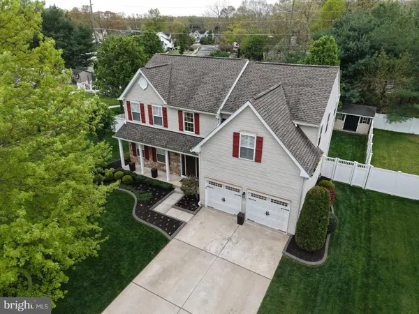 306 PICKWICK DR, Williamstown, NJ 08094