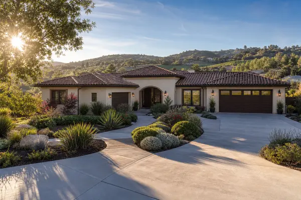 feature image of Temecula Wine Country Lifestyle: More Than Vineyards