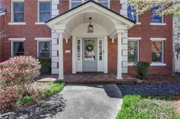4627 Equestrian WAY, Atlanta, GA 30338