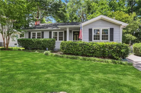 4052 W Johnson CIR, Atlanta, GA 30341