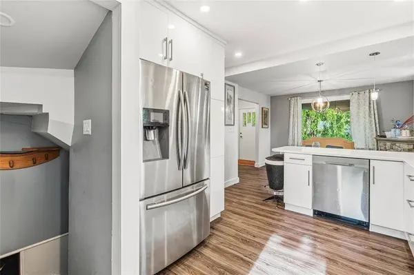 14 Malone ST, Winnipeg, MB R3R 1L4