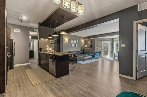 490 Henderson HWY, Winnipeg, MB R2K 2H8