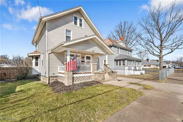 745 N 15th ST, Sebring, OH 44672