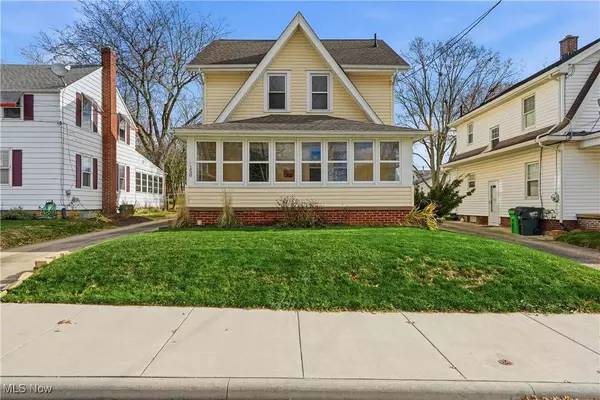 150 Wise AVE NE, North Canton, OH 44720