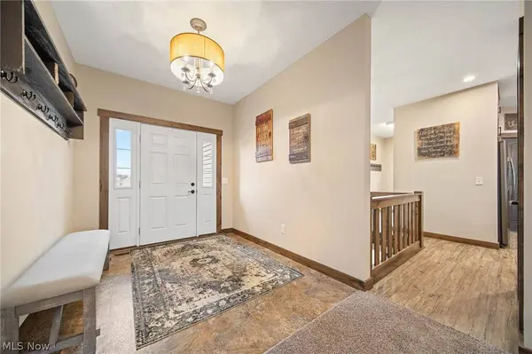 31 Shannon DR, Apple Creek, OH 44606