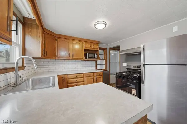 1814 Demington AVE NW, Canton, OH 44708