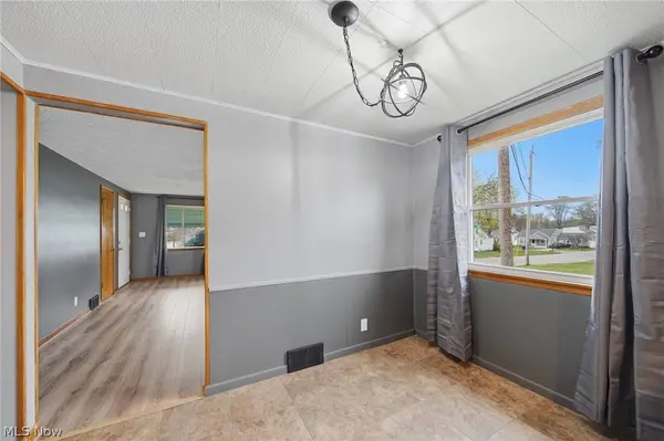 1814 Demington AVE NW, Canton, OH 44708