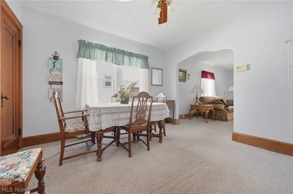 4069 Chester AVE, Louisville, OH 44641