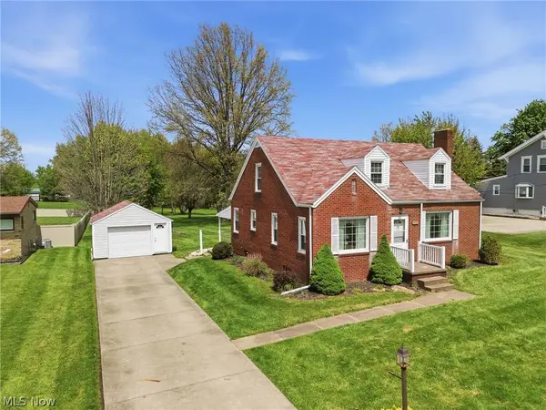 8885 Louisville ST, Louisville, OH 44641