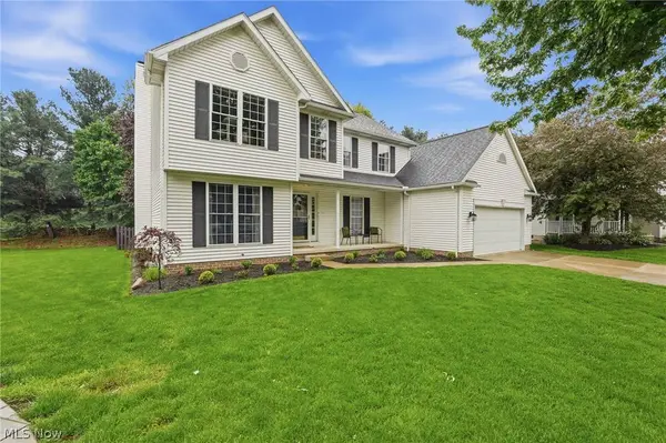 8714 Billendon CIR NW, North Canton, OH 44720