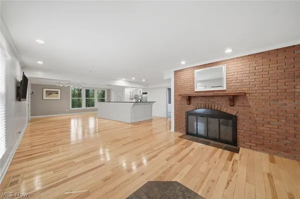 1776 Amarillo ST NW, North Canton, OH 44720