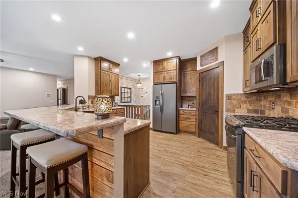 31 Shannon DR, Apple Creek, OH 44606