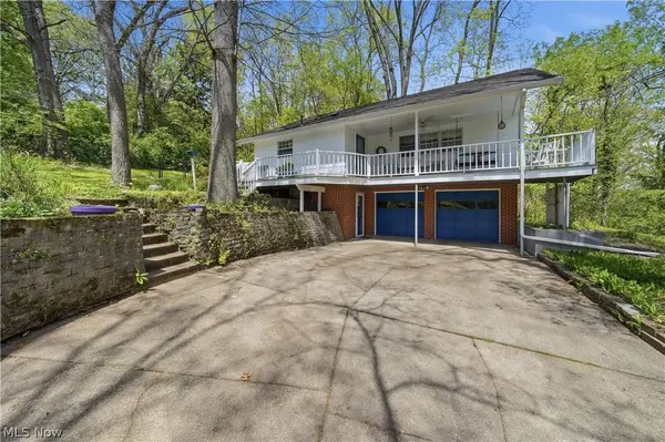 1699 Ambler AVE SW, North Canton, OH 44709