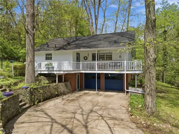 1699 Ambler AVE SW, North Canton, OH 44709