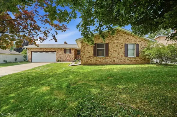 4647 Beverly AVE NE, Canton, OH 44714