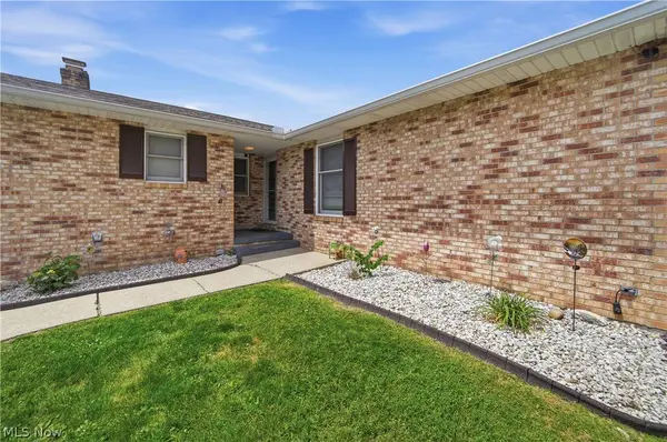 4647 Beverly AVE NE, Canton, OH 44714
