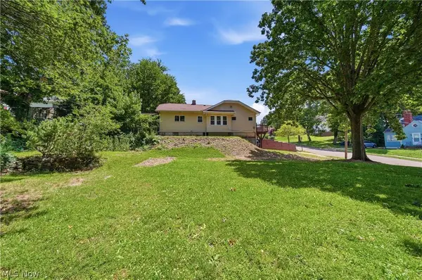 673 Harrison AVE, Akron, OH 44314