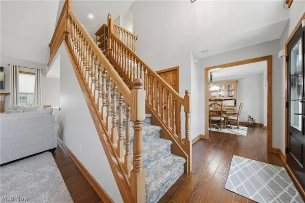 3530 Lamb CIR NW, North Canton, OH 44720