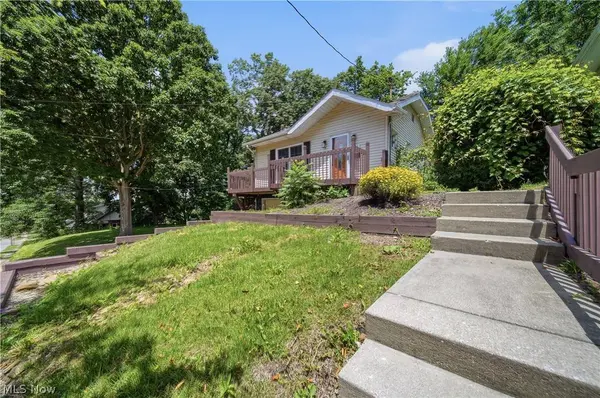 673 Harrison AVE, Akron, OH 44314