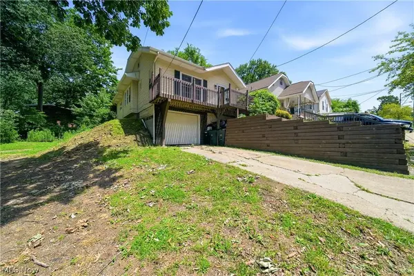 673 Harrison AVE, Akron, OH 44314